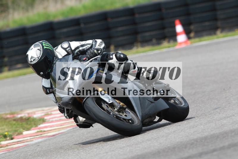 Archiv-2022/13 25.04.2022 Plüss Moto Sport ADR/Freies Fahren/27
